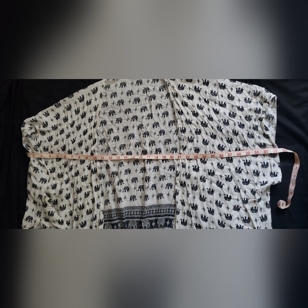 Elephant Wrap - Picture 3 of 7